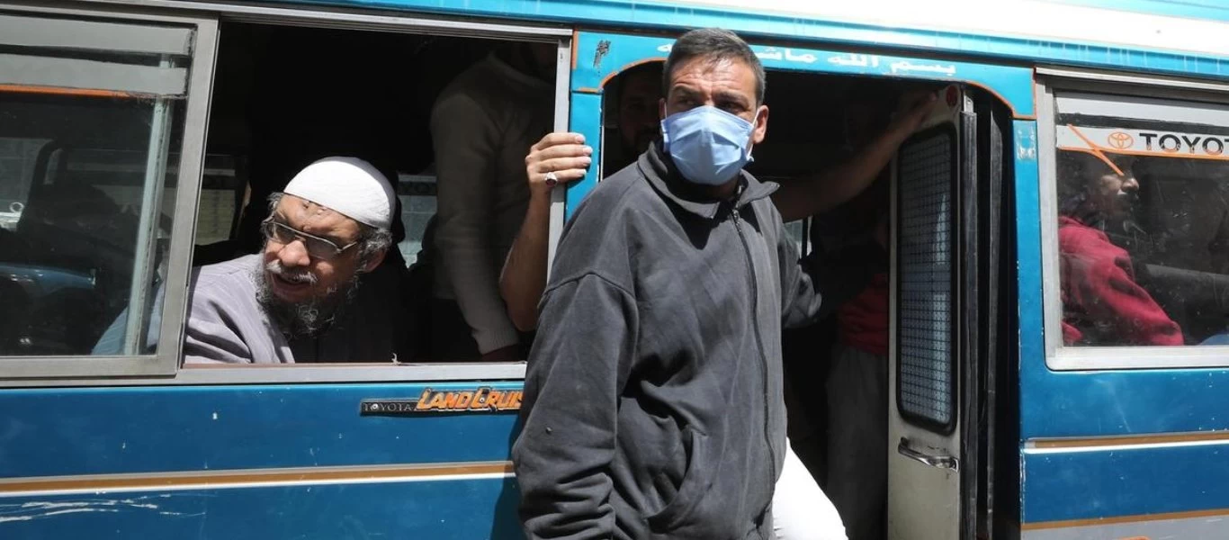 Κάϊρο: Απαγορεύεται η είσοδος στο μετρό για όποιον δεν φοράει μάσκα